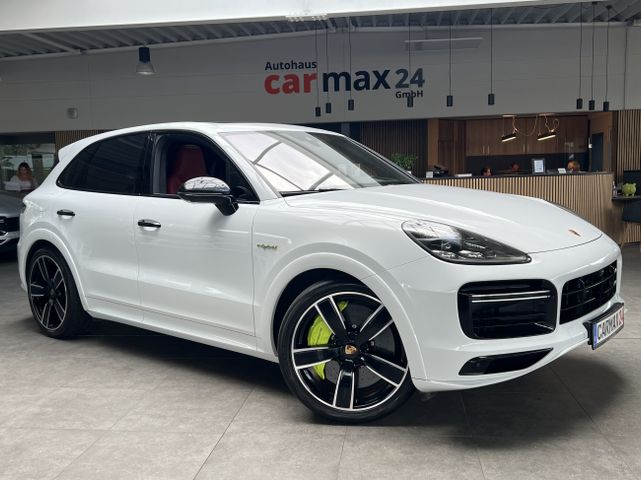 Cayenne Turbo S E-Hybrid NP 207.647€ *Voll* - carmax24 GmbH