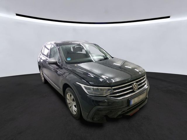 Tiguan Allspace Life 2.0TDI DSG Navi HeadUp LED - carmax24 GmbH